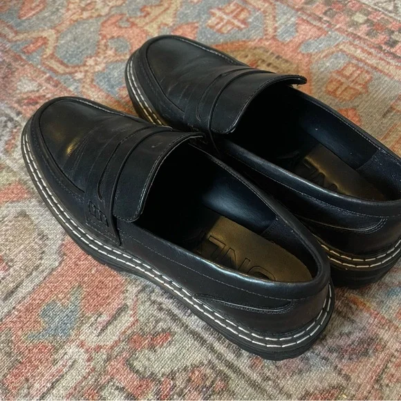 Loafers - Picture 3 of 9
